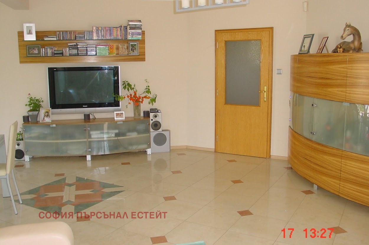 Дава под наем КЪЩА, гр. София, гр. Банкя, снимка 5 - Къщи - 55902651