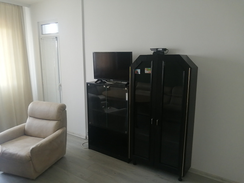 Издаје се  3 спаваће собе Стара Загора , Центар , 84 м2 | 11616198 - слика [2]