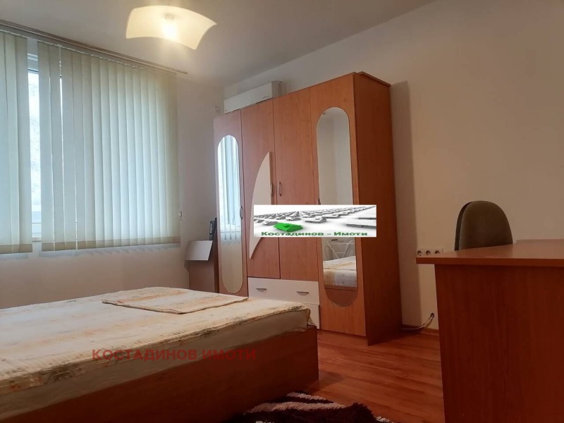 Te huur  3+ slaapkamer Plovdiv , Mladezjki Chalm , 150 m² | 42447638 - afbeelding [11]