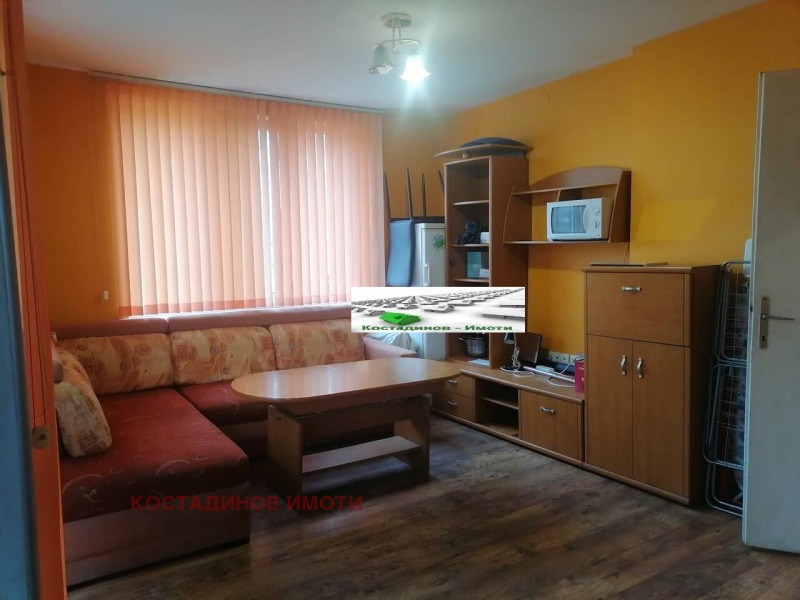 Para alugar  Mais de 3 quartos Plovdiv , Mladejki Halm , 150 m² | 42447638 - imagem [2]