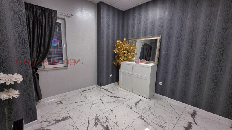 Дава под наем ОФИС, гр. Варна, Гранд Мол, снимка 6 - Офиси - 52635437