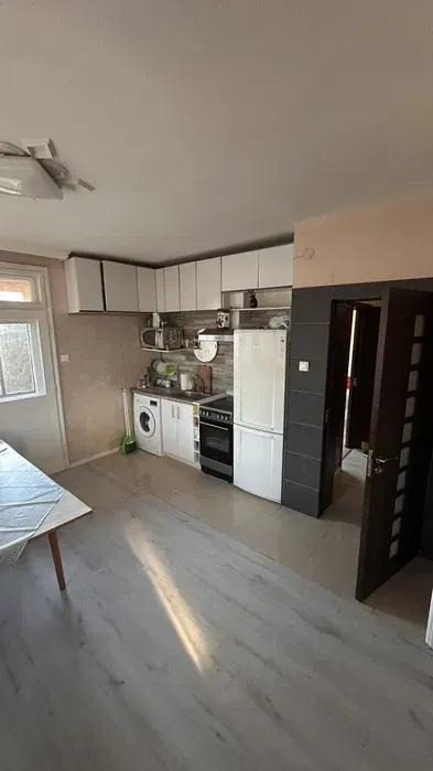 Под наем ЕТАЖ ОТ КЪЩА, област Пловдив, с. Войводиново • 750 лв. / 383.47 € • 91271476 1