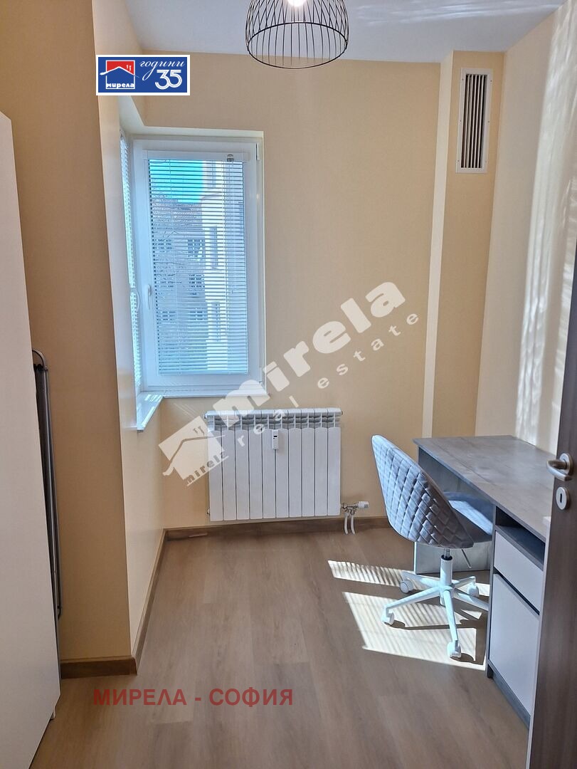 Дава под наем 3-СТАЕН, гр. София, Център, снимка 11 - Апартаменти - 53983730