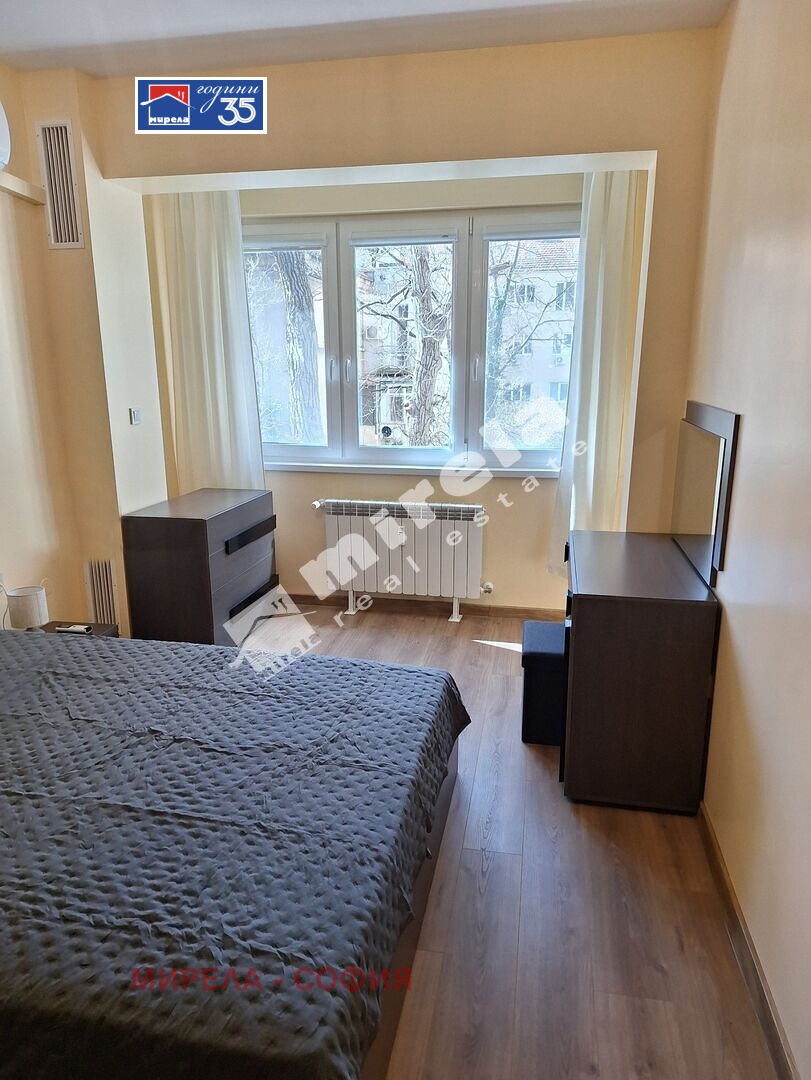 Дава под наем 3-СТАЕН, гр. София, Център, снимка 8 - Апартаменти - 53983730