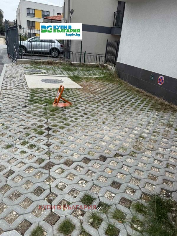 Дава под наем ГАРАЖ, ПАРКОМЯСТО, гр. Варна, Бриз, снимка 2 - Гаражи и паркоместа - 52546497