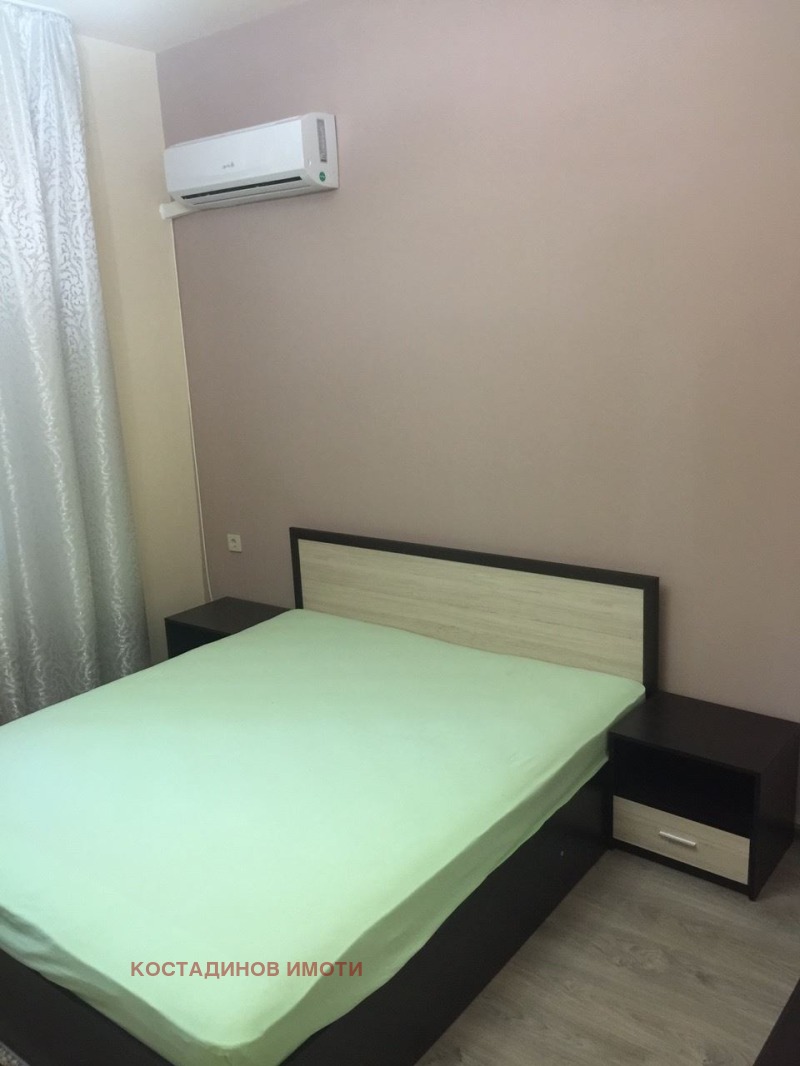 Προς ενοικίαση  1 υπνοδωμάτιο Πλοβδηβ , ΤΣενταρ , 75 τ.μ | 83658239 - εικόνα [2]