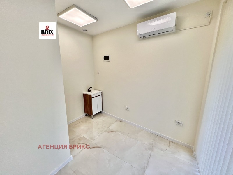 Дава под наем ОФИС, гр. Русе, Център, снимка 2 - Офиси - 53517949