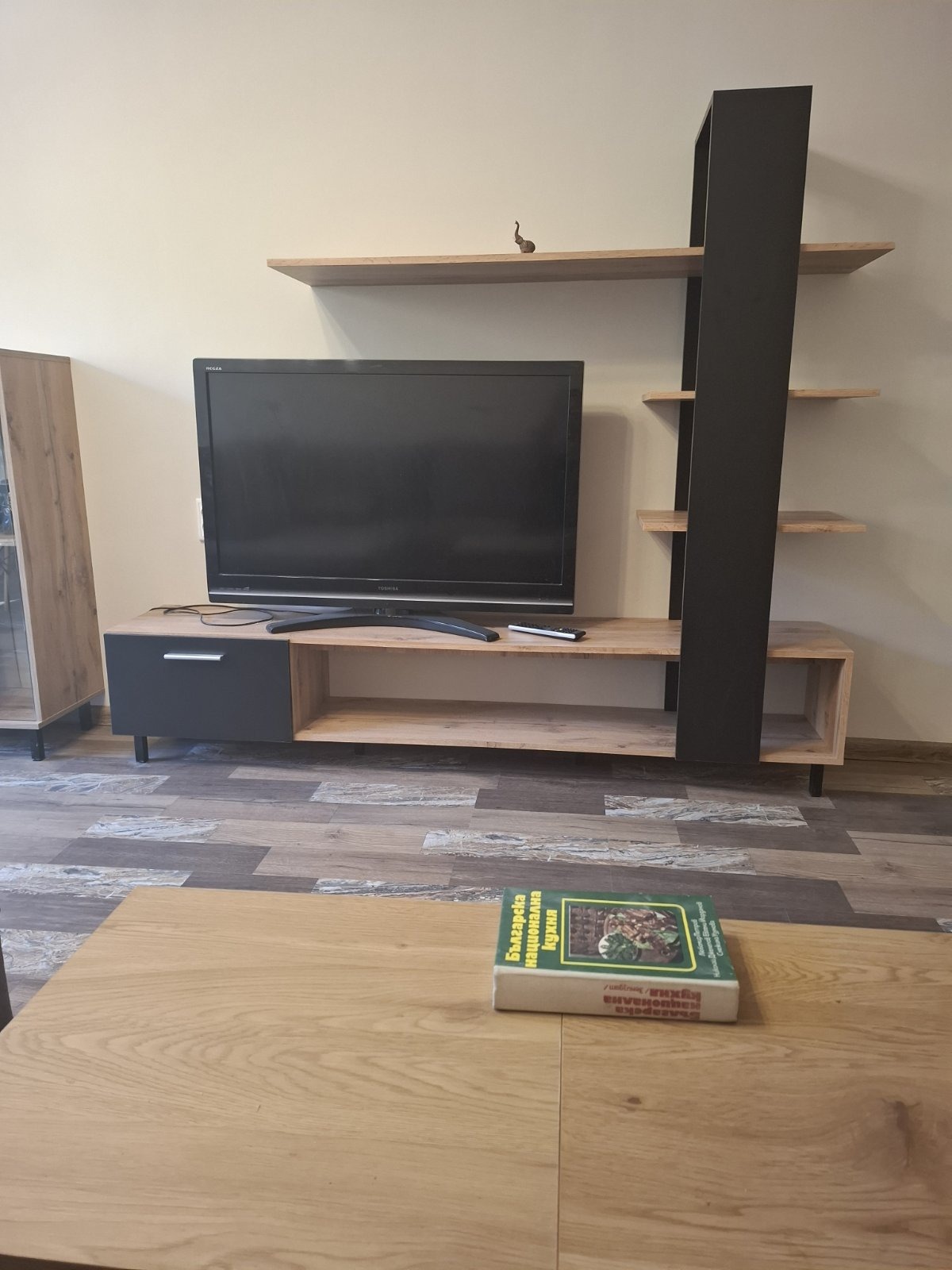 Дава под наем 3-СТАЕН, гр. София, Център, снимка 5 - Апартаменти - 53648950