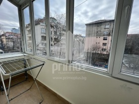 1 chambre Tsentar, Sofia 5