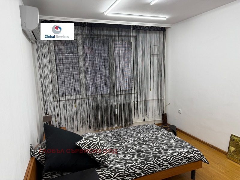 Дава под наем 4-СТАЕН, гр. София, Център, снимка 13 - Апартаменти - 53488703