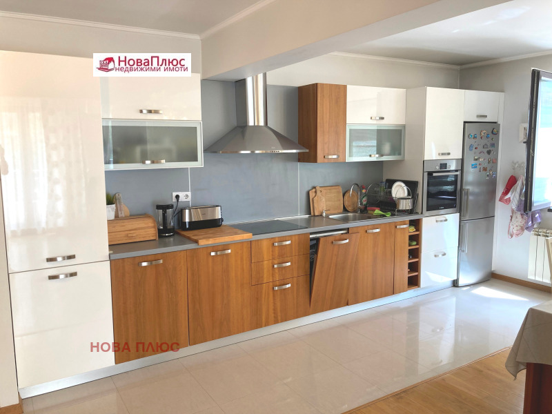 Дава под Наем 3-СТАЕН в град София, Редута - 140 кв.м / 1 299 € » 2 540.62 лв., НОВА ПЛЮС