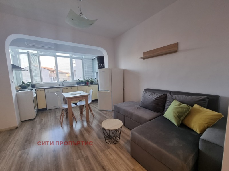 Da affittare  1 camera da letto Blagoevgrad , Shirok tsentar , 55 mq | 22107140 - Immagine [3]