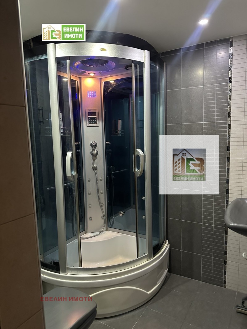 For Rent  1 bedroom Ruse , Tsentar , 80 sq.m | 41549624