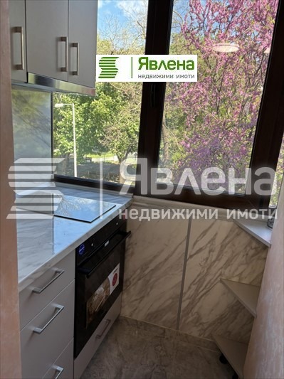 Дава под наем 3-СТАЕН, гр. Бургас, Възраждане, снимка 5 - Апартаменти - 54743996