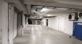 3 quartos Iztok, Sofia 13