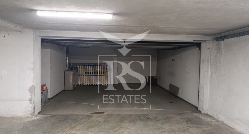 Da affittare  3 camere da letto Sofia , Iztok , 135 mq | 66427304 - Immagine [12]