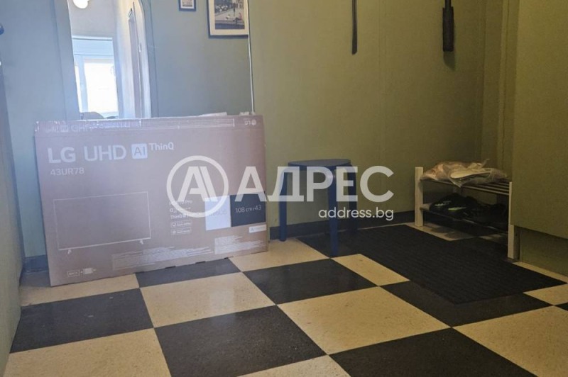 Издаје се  1 спаваћа соба Софија , Центар , 74 м2 | 53425115 - слика [11]