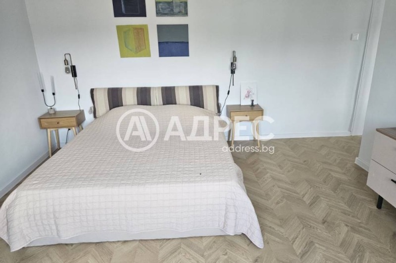 Издаје се  1 спаваћа соба Софија , Центар , 74 м2 | 53425115 - слика [3]