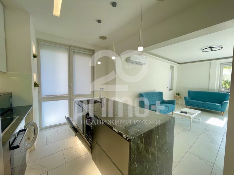 Do wynajęcia  2 sypialnie Sofia , Centar , 124 mkw | 53782397