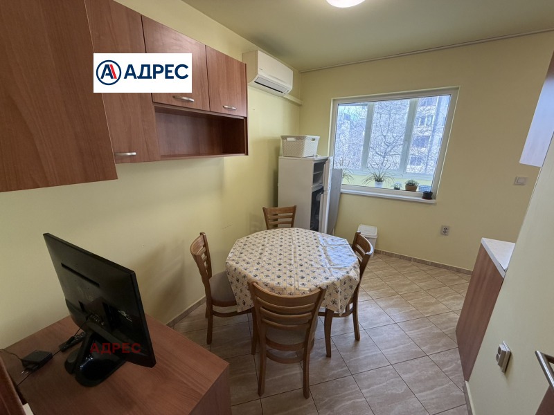 Дава под наем 3-СТАЕН, гр. Варна, ВИНС-Червен площад, снимка 4 - Апартаменти - 53489745