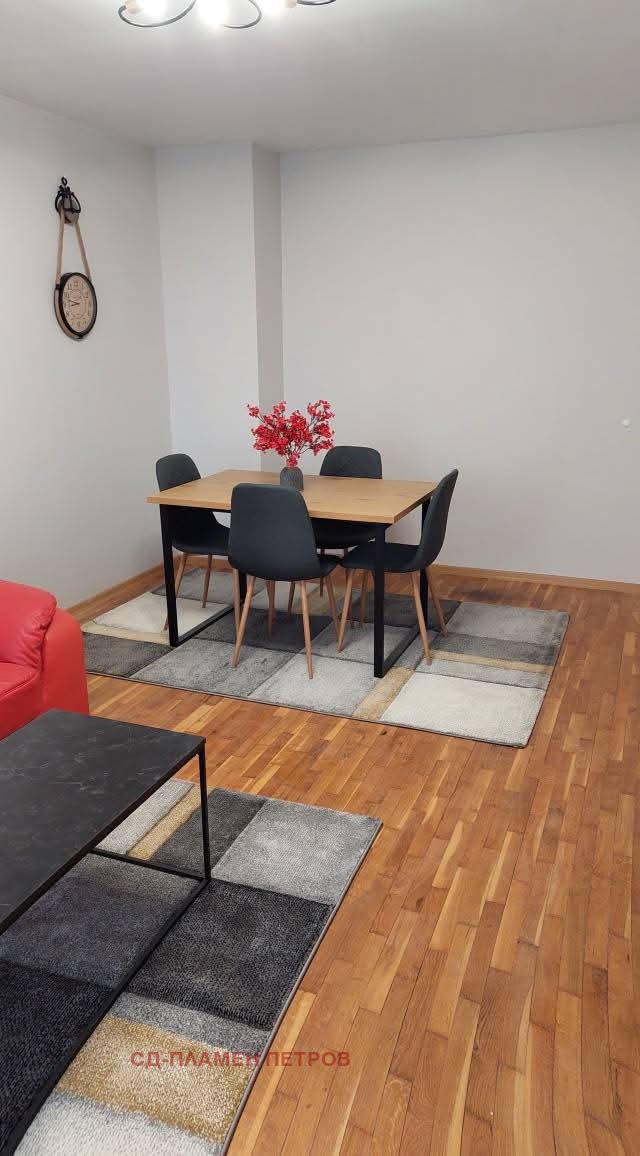 För uthyrning  1 sovrum Sjumen , Bolnicata , 65 kvm | 61937406 - bild [4]