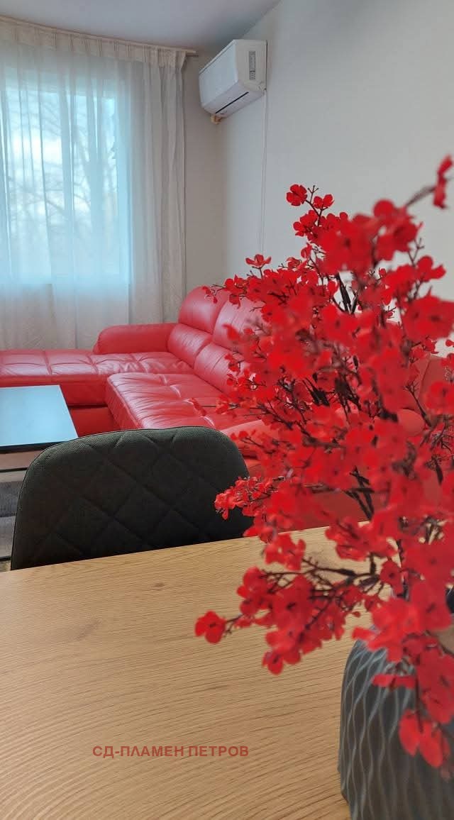 För uthyrning  1 sovrum Sjumen , Bolnicata , 65 kvm | 61937406 - bild [3]