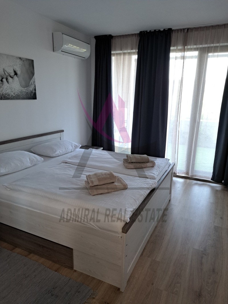 För uthyrning  1 sovrum Varna , k.k. Sv.Sv. Konstantin i Elena , 57 kvm | 35004735 - bild [3]
