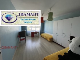 ���� ��� ���� 3-����� | Imot.bg � ����� ������ 4