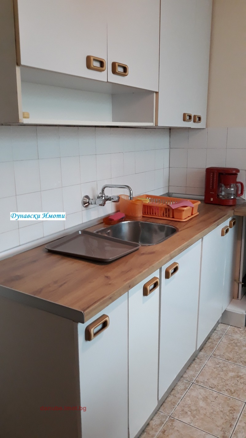 K pronájmu  1 ložnice Ruse , Vazraždane , 60 m2 | 81713456 - obraz [7]