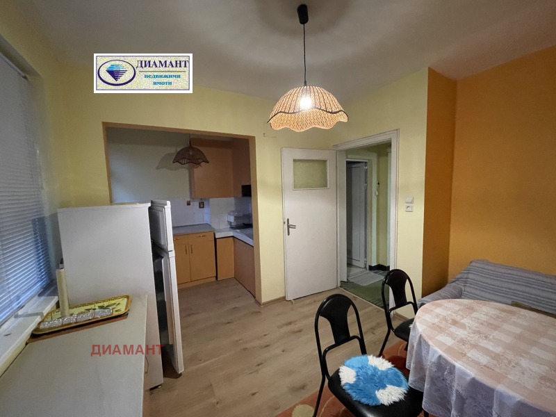 Дава под наем 2-СТАЕН, гр. Русе, Център, снимка 7 - Апартаменти - 52061021