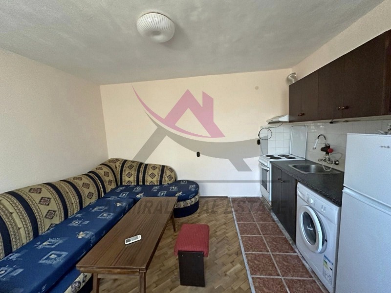 Vuokrattavana  Talon kerros Varna , Troševo , 50 neliömetriä | 25334054