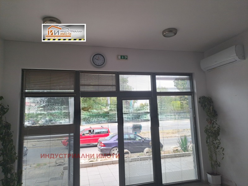 A louer  Boutique Plovdiv , Karchiyaka , 150 m² | 50495077 - image [4]