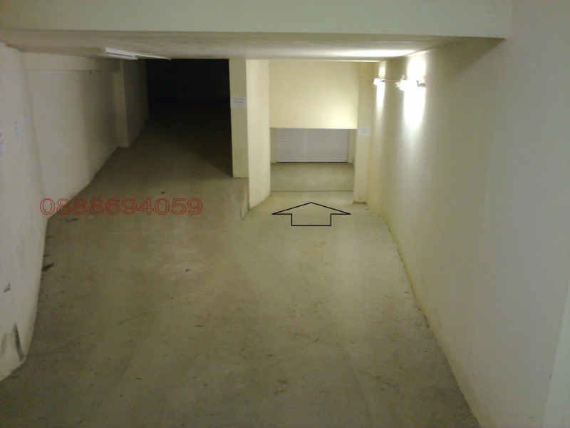 Дава под наем ГАРАЖ, ПАРКОМЯСТО, гр. София, Редута, снимка 3 - Гаражи и паркоместа - 52783413