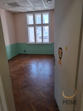 3+ bedroom Tsentar, Burgas 11