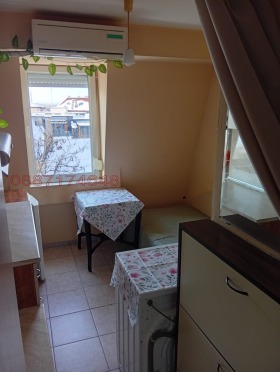 АТЕЛИЕ, ТАВАН, 15 m2