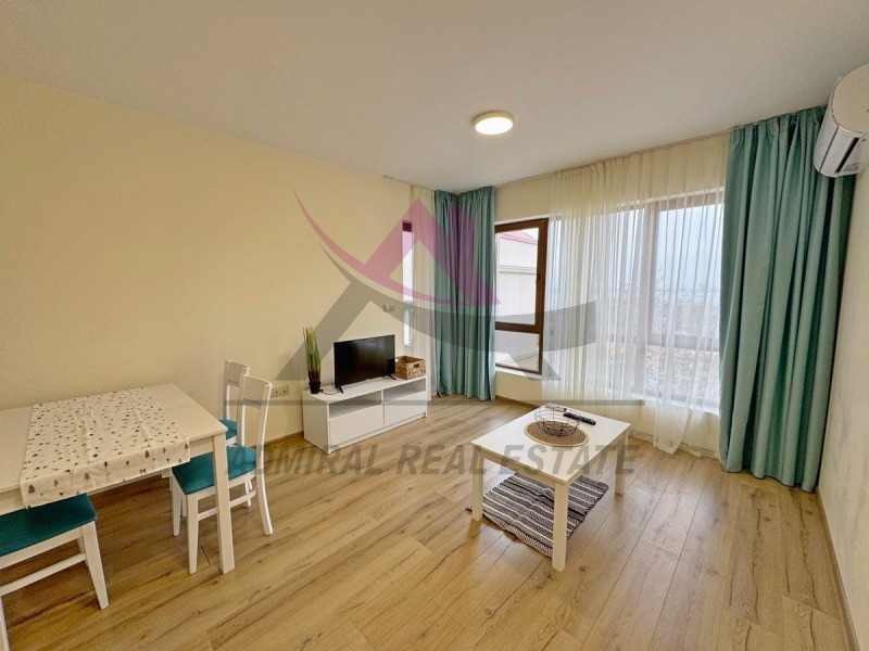 Te huur  1 slaapkamer Varna , Asparuchovo , 65 m² | 88332894