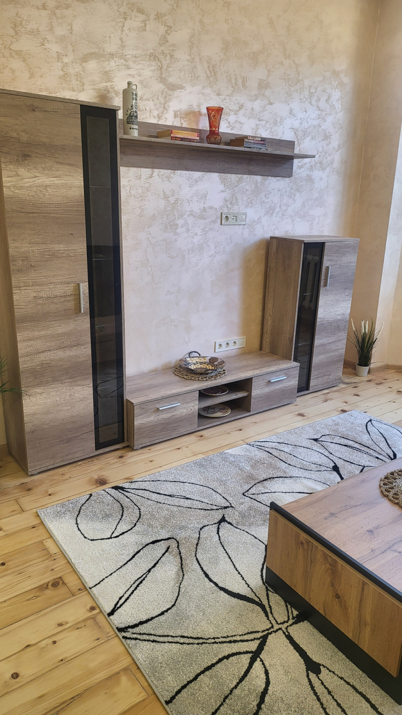 Дава под наем  3-стаен град София , Център , 110 кв.м | 60300873 - изображение [4]