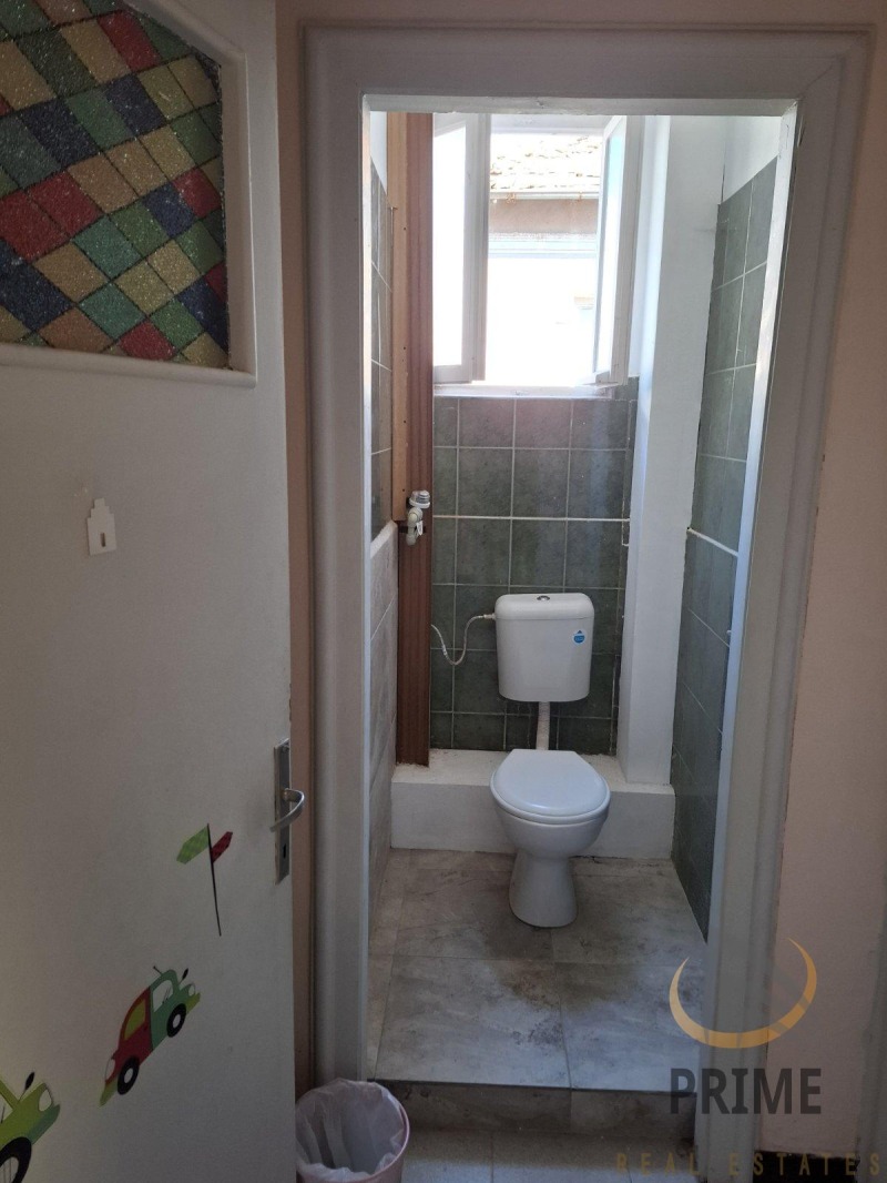 В оренду  3+ кімнати Бургас , Център , 100 кв.м | 48933036 - зображення [6]