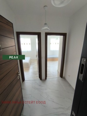 ���� ��� ���� 3-����� | Imot.bg � ����� ������ 8