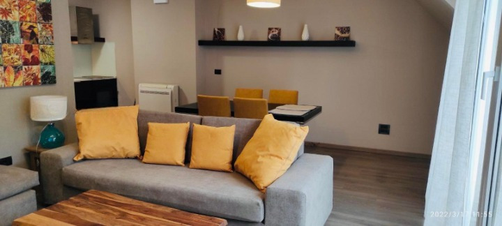 Дава под наем 2-СТАЕН, гр. София, Център