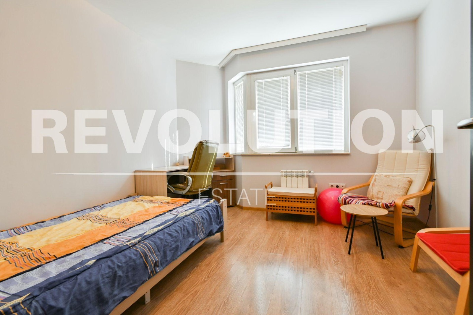 Дава под наем 3-СТАЕН, гр. София, Център, снимка 6 - Апартаменти - 53888362