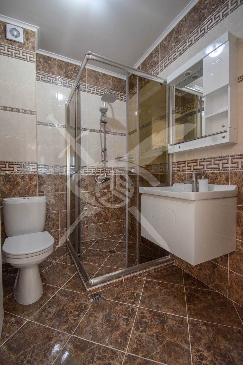 Te huur  3+ slaapkamer Varna , Mladost 1 , 300 m² | 30892835 - afbeelding [16]