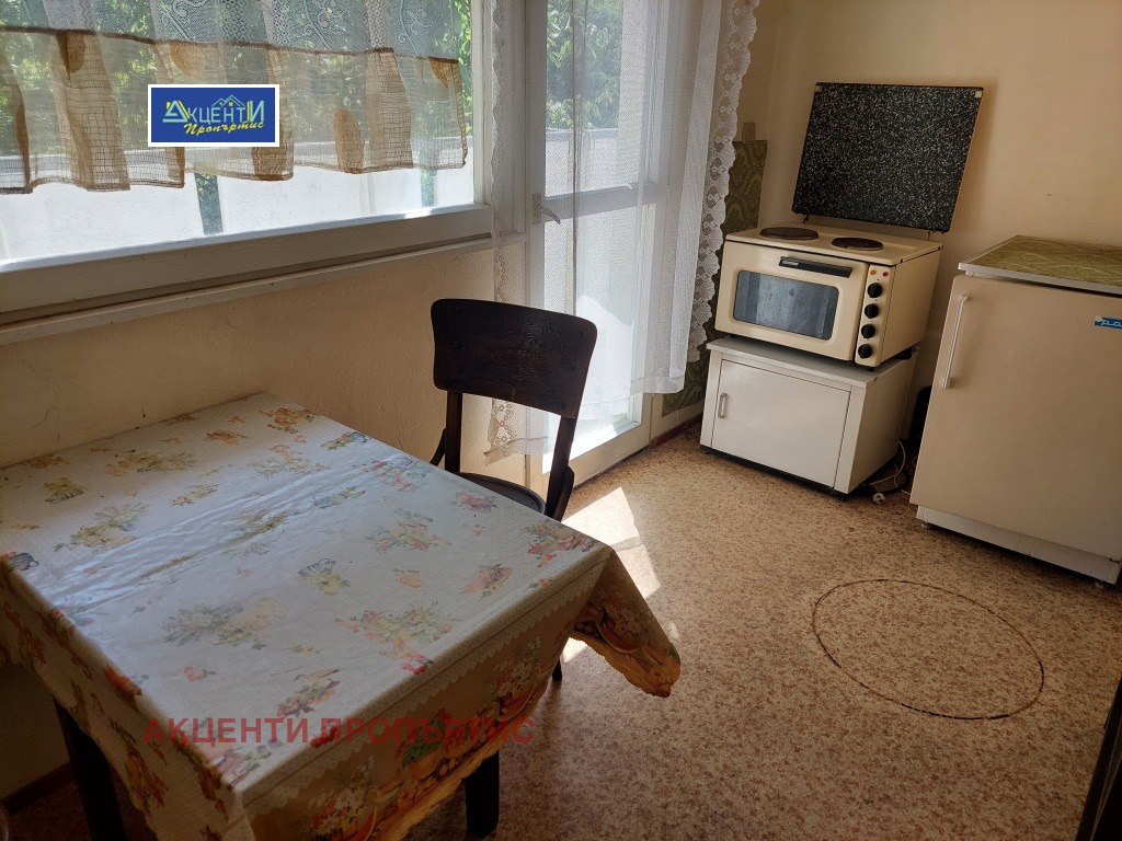 Дава под наем 2-СТАЕН, гр. Велико Търново, Зона Б, снимка 2 - Апартаменти - 55097989