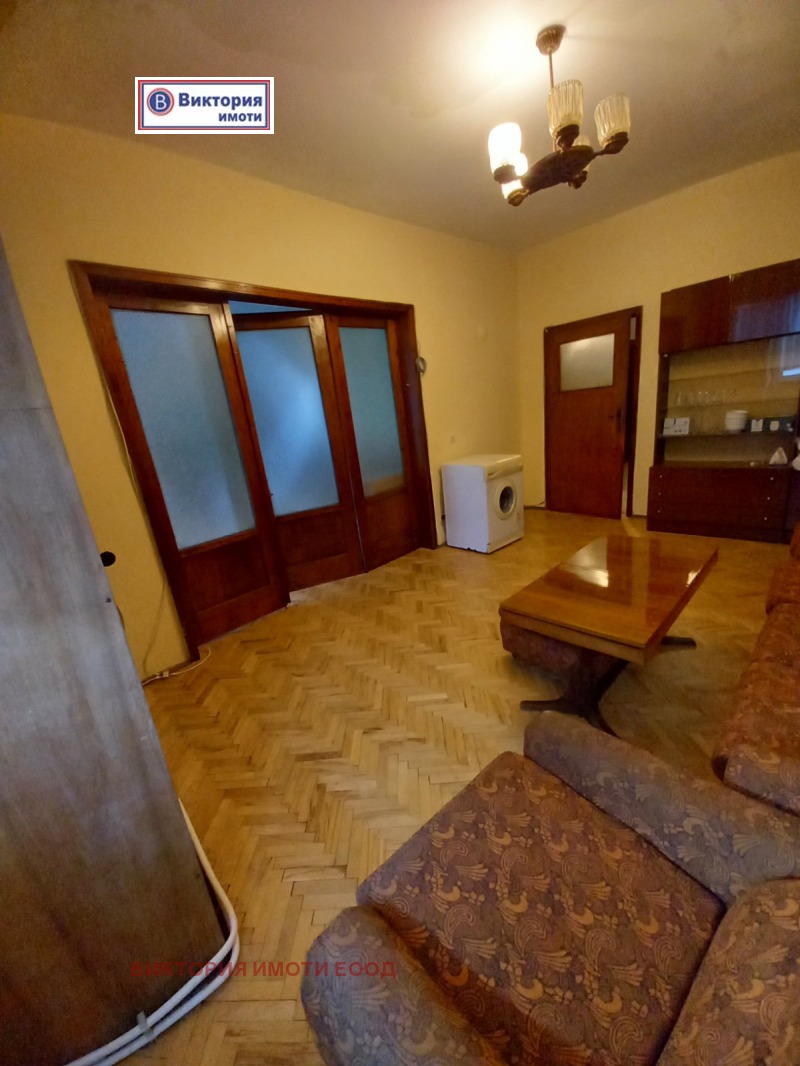 Дава под наем  3-стаен град Велико Търново , Център , 100 кв.м | 61527100 - изображение [13]