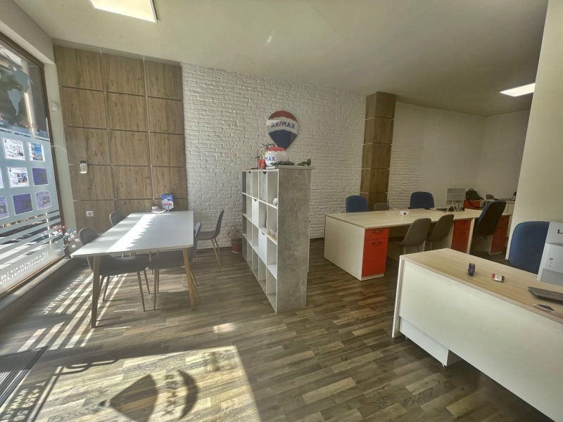 Do wynajęcia  Sklep Burgas , Centar , 60 mkw | 57691673 - obraz [4]