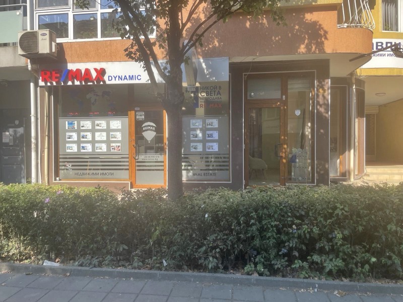 Do wynajęcia  Sklep Burgas , Centar , 60 mkw | 57691673 - obraz [13]