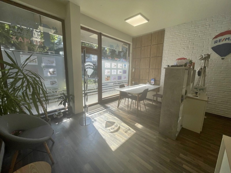Do wynajęcia  Sklep Burgas , Centar , 60 mkw | 57691673 - obraz [10]