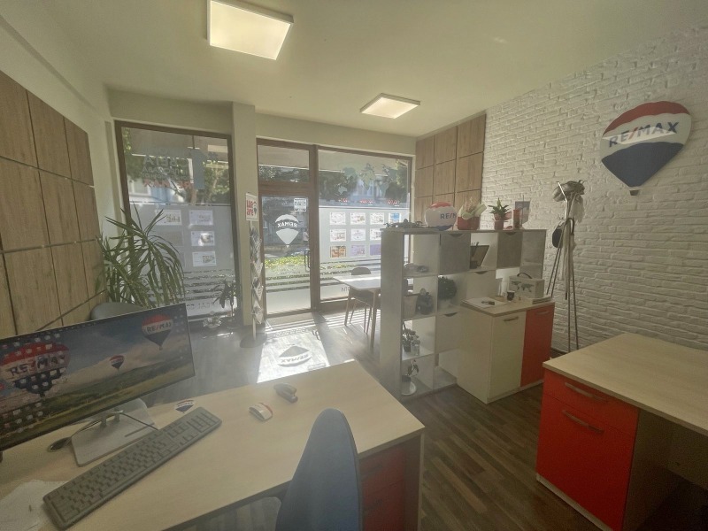 Do wynajęcia  Sklep Burgas , Centar , 60 mkw | 57691673 - obraz [8]