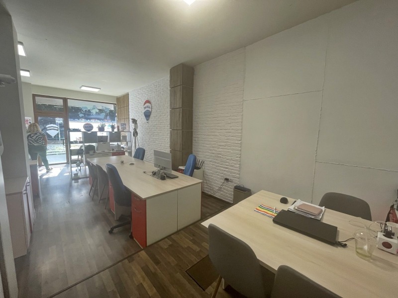 Do wynajęcia  Sklep Burgas , Centar , 60 mkw | 57691673 - obraz [6]
