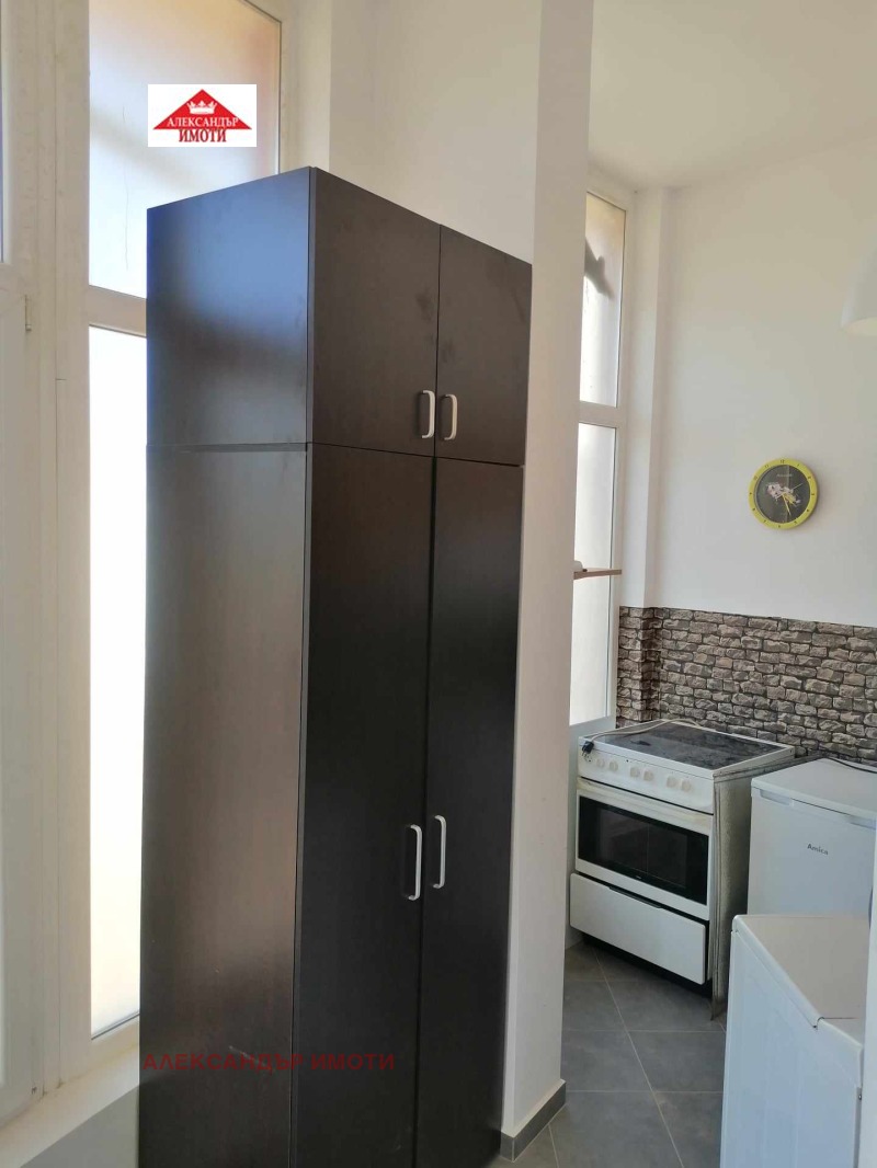 Kiadó  Stúdió Sofia , Ljulin 6 , 30 négyzetméter | 30837886 - kép [8]